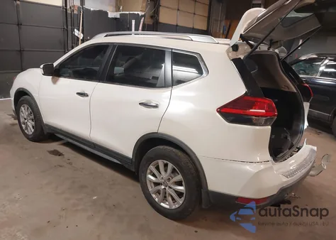 2017 Nissan Rogue Sv z USA, uszkodzony, nr VIN JN8AT2MV8HW018188